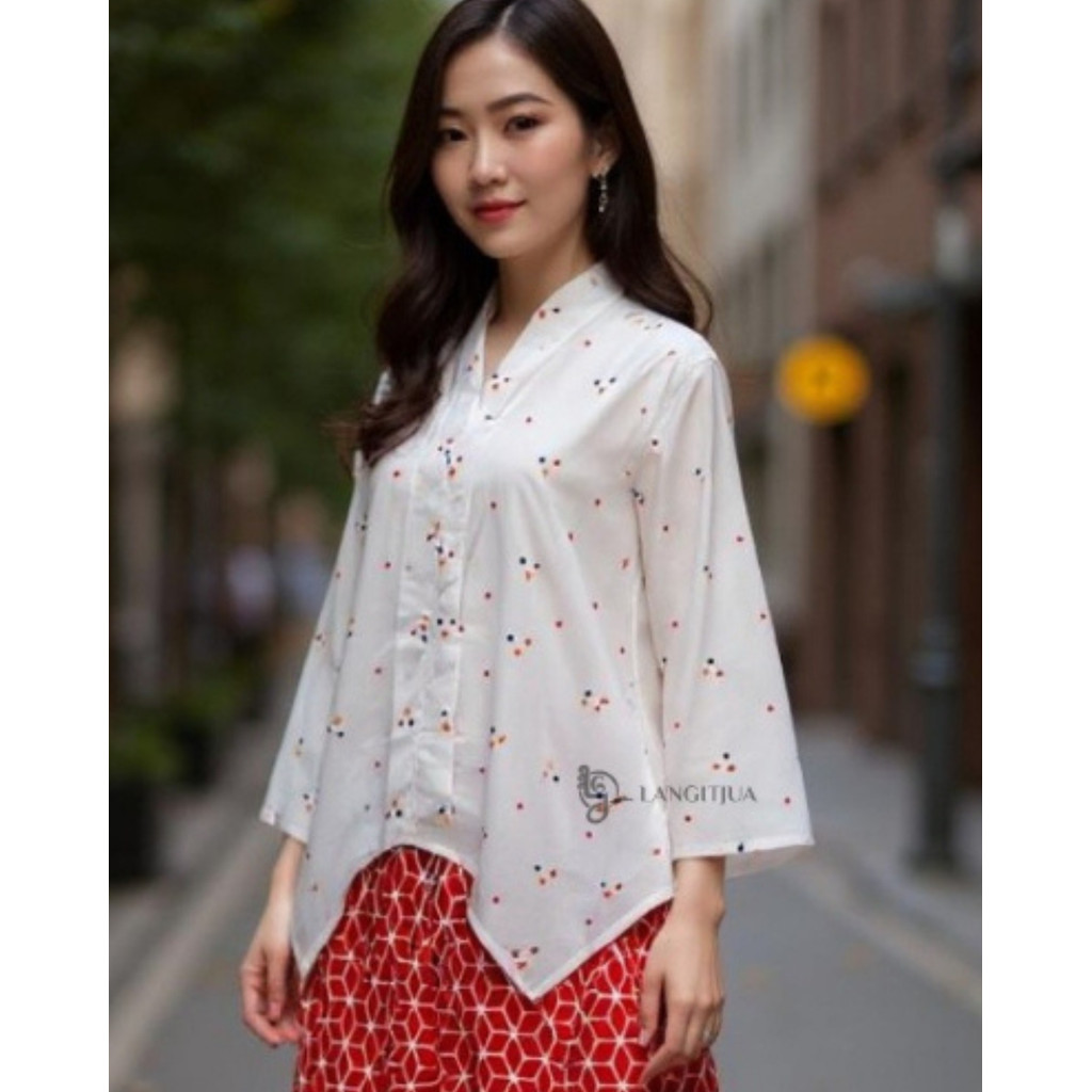LANGITJUA - Blouse Semi Kebaya Linggar Ayu Jumbo | Blus Semi Kebaya Jumputan Handmade Asli Solo