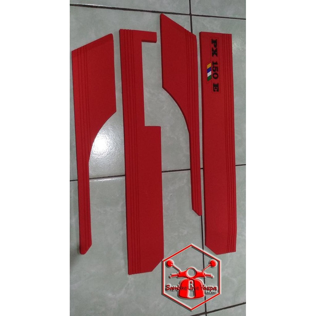 Karet Body Bodi Trim Vespa Px Series Excel Px Ps Exlusive Warna Merah
