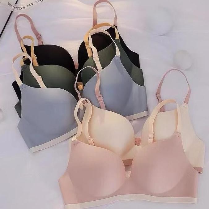 Bra Busa Tebal Wanita Polos Busa Push Up Bra Fashion Seamless Pakaian Dalam Bh 9015