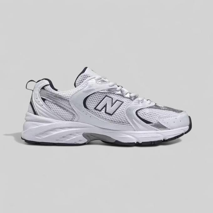 Sepatu Kasual Olahraga Running Pria Wanita Nb530 Sneakers White Silver LAJ