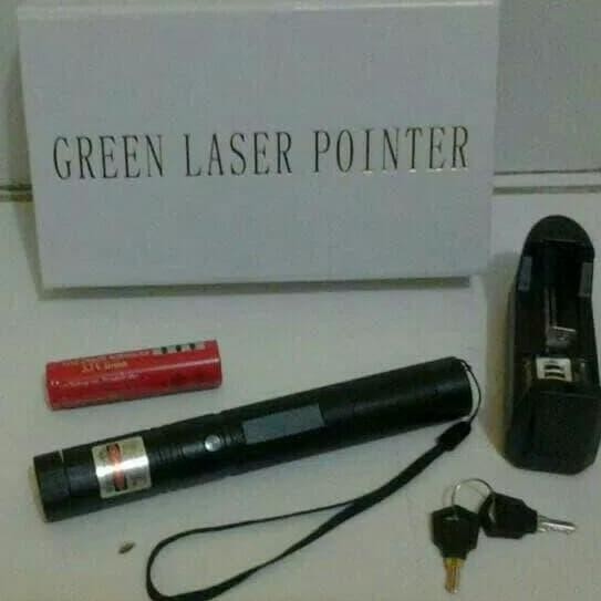 GREEN LASER POINTER / LASER POINTER HIJAU 303