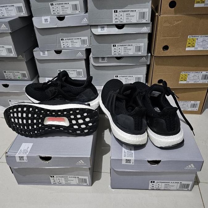 AdidasOriginalUltraboost Dna 5.0 WomenBlack BnibResmi