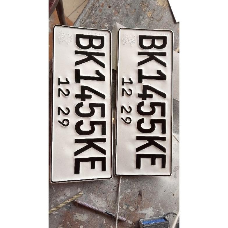 Plat BK STANDART BERLOGO YG DITULIS BK NYA BUKAN STIKER.LANGSUNG PESAN YA STOCK READY BANYAK PASTI D