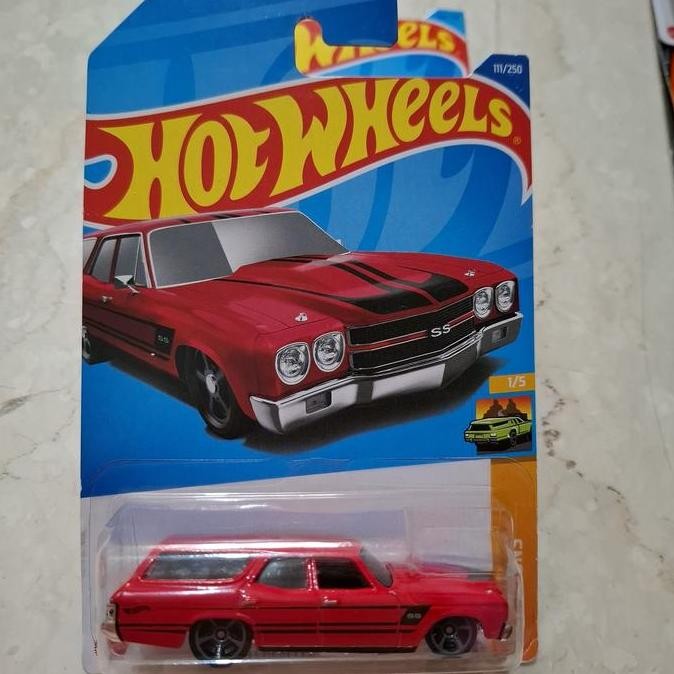 hotwheels 70 chevelle ss wagon