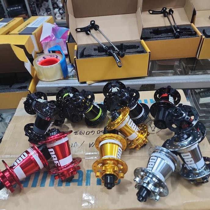 Hub Freehub Strummer HM-380 32 Hole Disc Brake Six Bolt 6 Baut QR Bearing 32 H