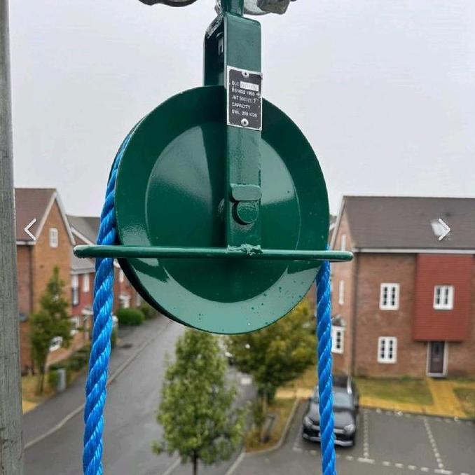~@~@~@~@] Buy LiftinGear 250kg Gin Wheel Scaffolding Roofing Pulley