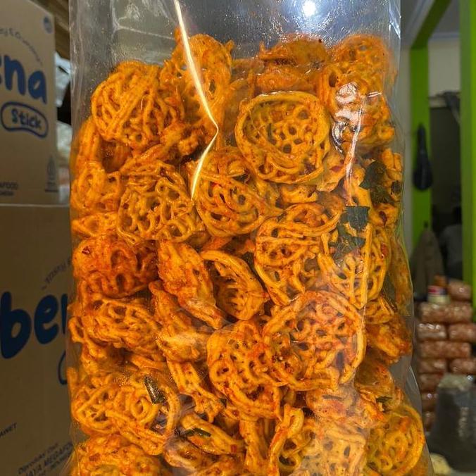 Bolehh- 500Gr Krupuk Mie Pedas Daun Jeruk