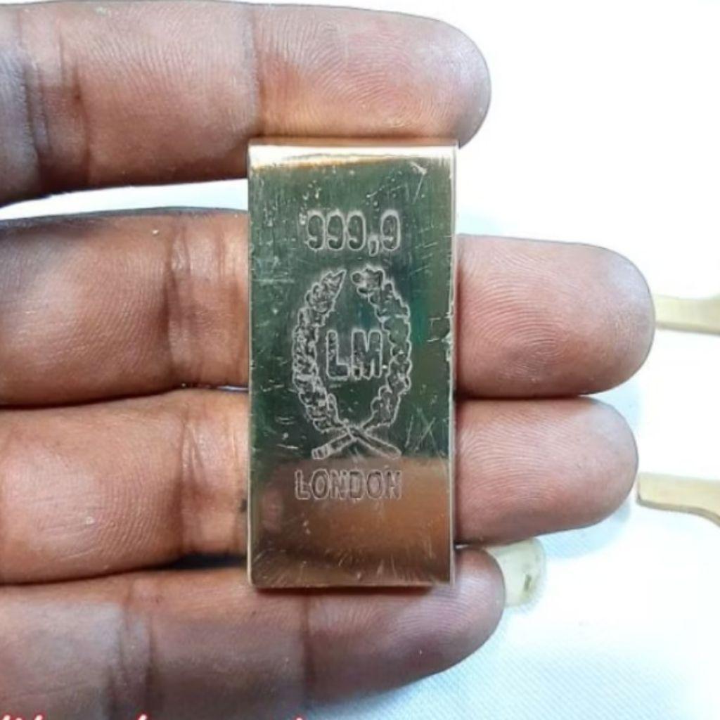 Emas Batangan Ir.Soekarno & Lm Padi Kapas