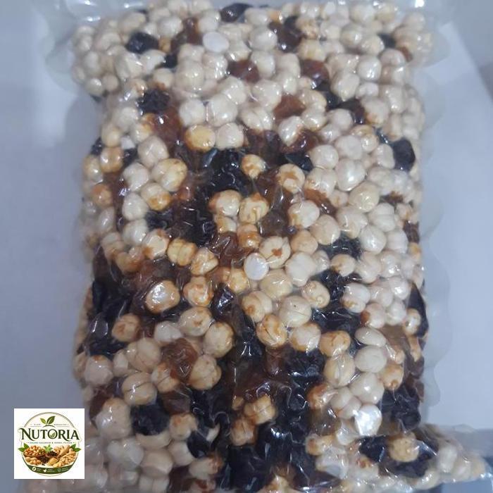 Mix kismis Hitam dan Kacang Arab kemasan 500gram