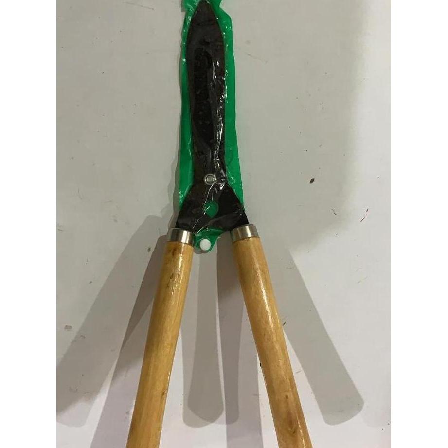 Newton- Kayu Gunting Rumput Dahan Ranting Dahan Taman Besar