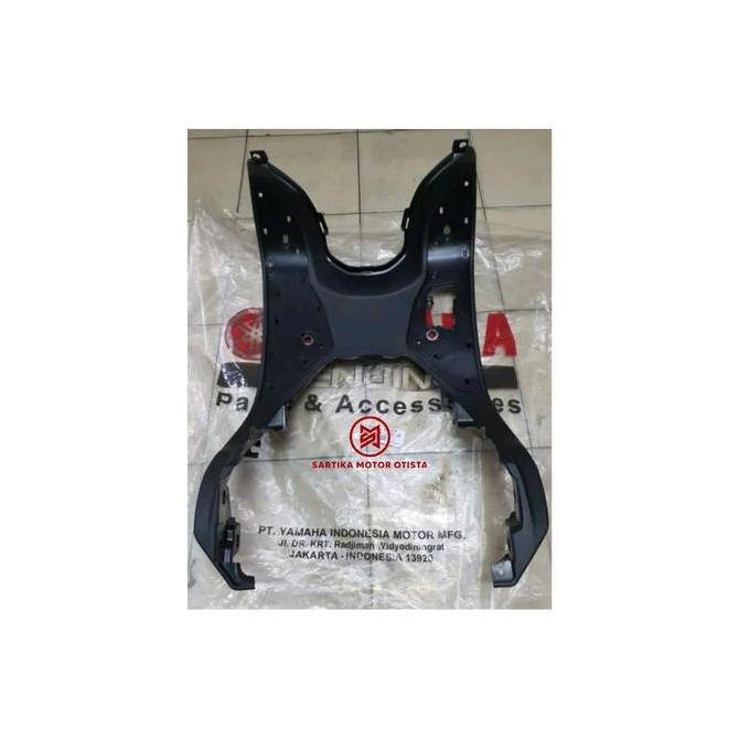 Promo ORIGINAL BOARD FOOTREST PIJAKAN KAKI YAMAHA LEXI 125 (B3F) B3F-F7481-00 Diskon