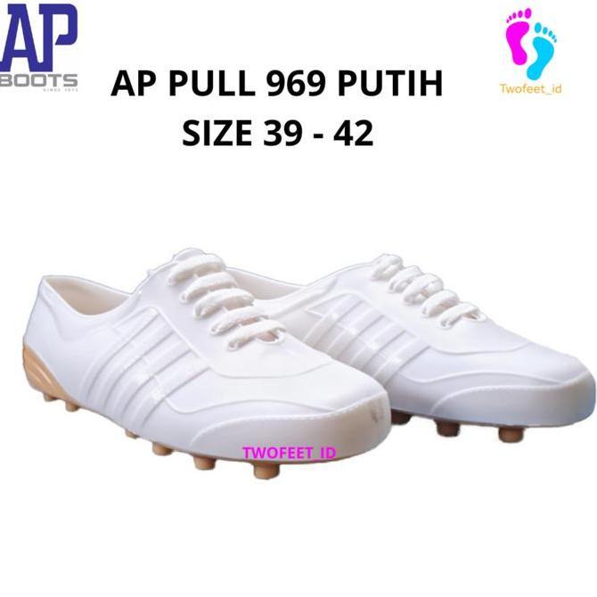 Skoe- Sepatu Karet Ap Boots Multi Fungsi - Ap Bola 969 Putih Dan Hitam  - Ap Bola 969 Putih Dan Hita