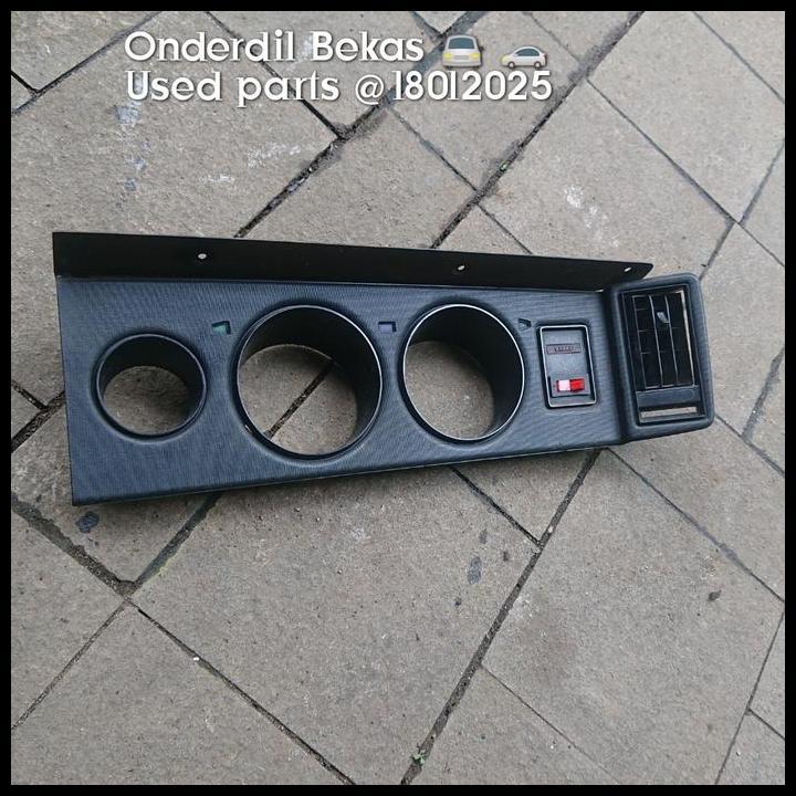 TERBARU FRAME COVER SPEEDOMETER TOYOTA COROLLA KE30 1976 