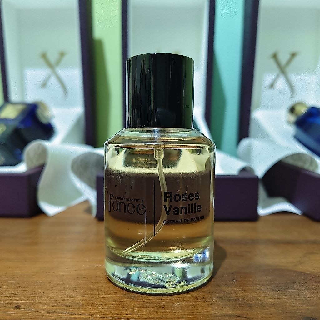 Roses Vanille Fonce