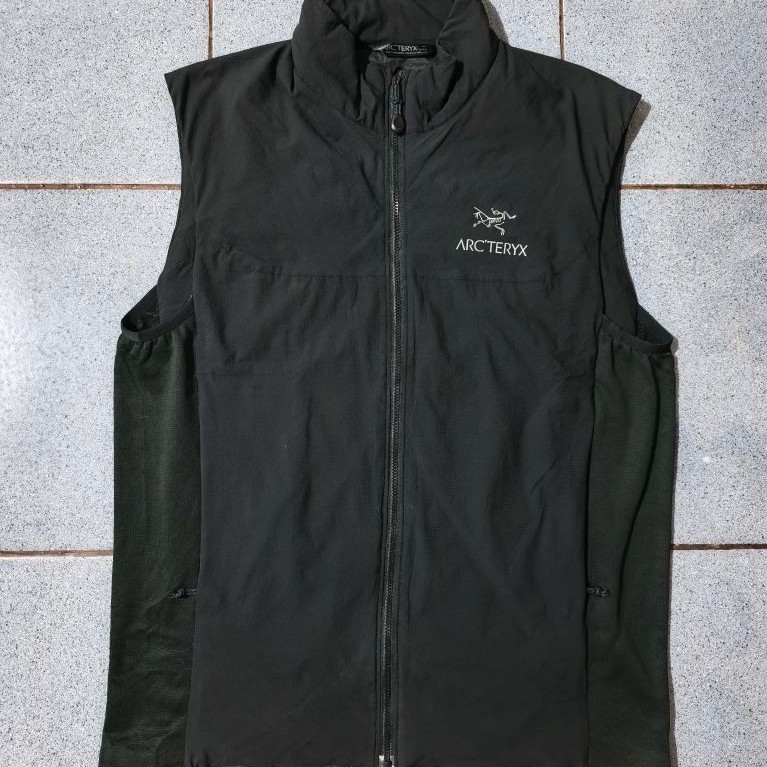 Vest Arcteryx Atom SL Vest Mens Black Original