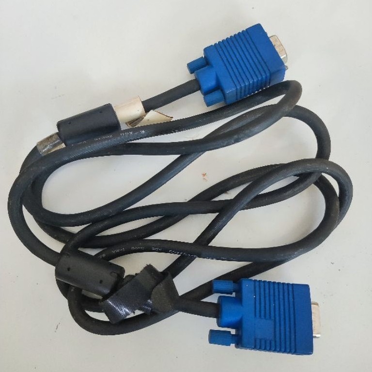 Kabel VGA Model Tebal Original Bawaan Proyektor Monitor PC Bekas Murah
