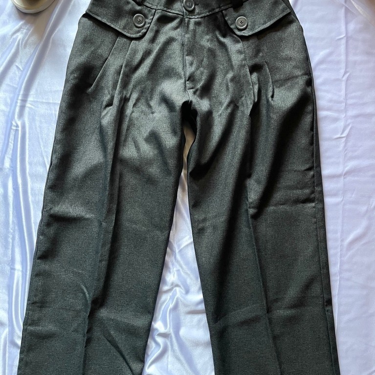 [PRELOVED] ORO PANTS - Loose Pants Trouser Wanita - Celana Anti Kusut Celana Kulot