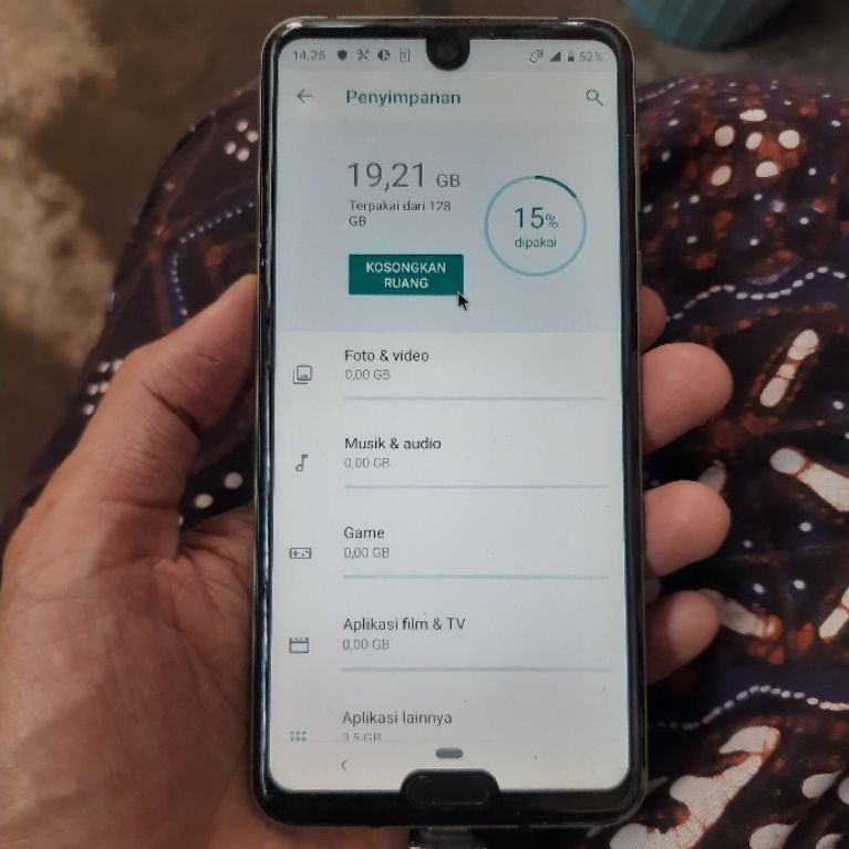 SHARP AQUOS 6/128 MINUS LCD DAN BATERAI (HP SAJA)