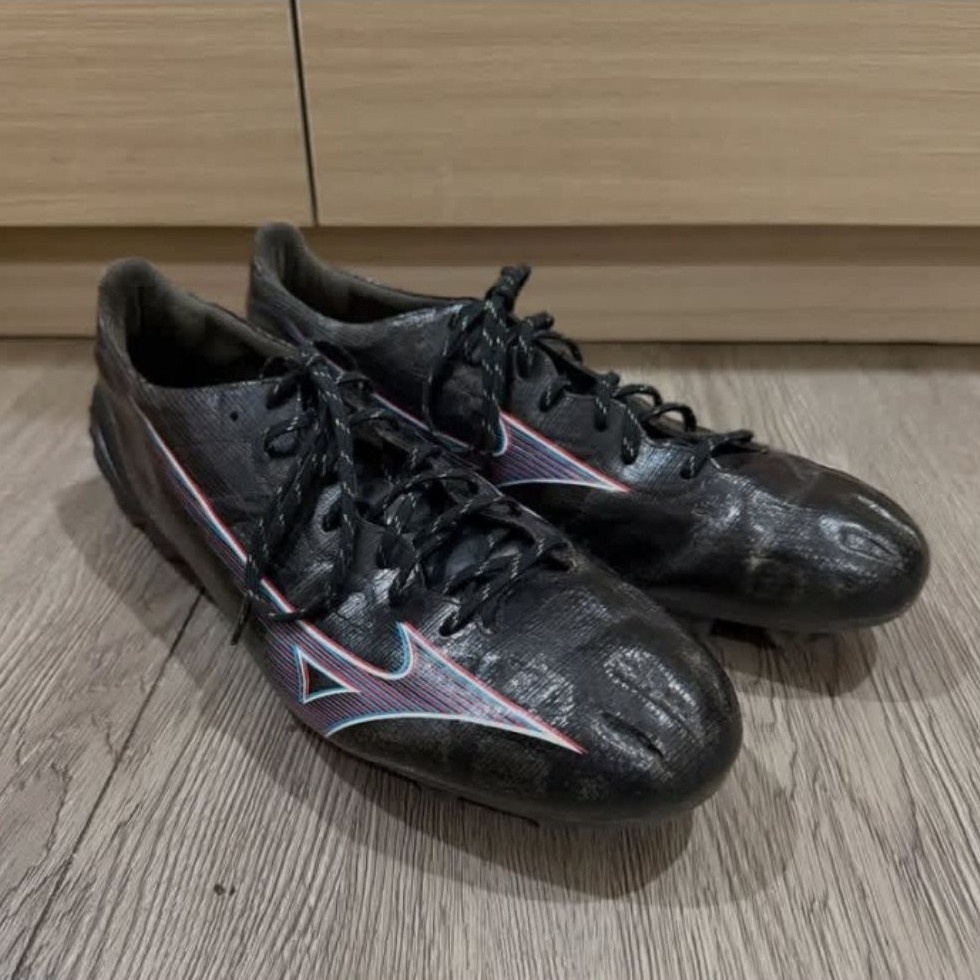 Mizuno Alpha elite preloved