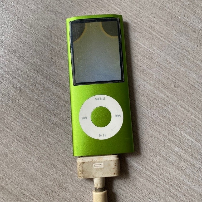 Ipod Nano Gen 4 8GB