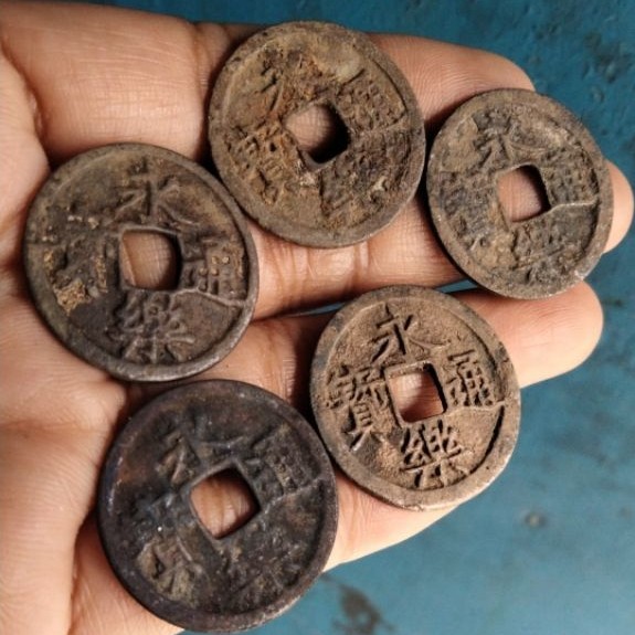 benda kuno antik koin yong le gobog cina