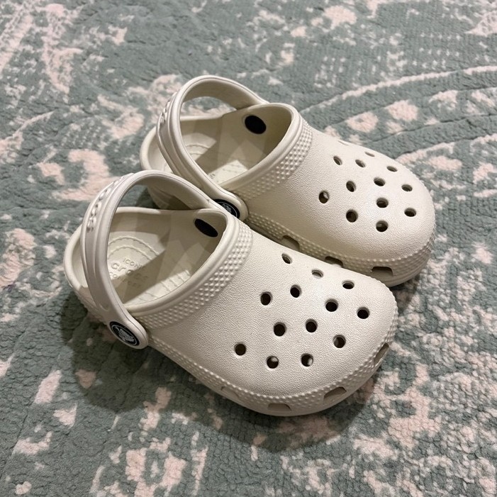 PRELOVED ANAK TODDLER CROCS CLASSIC ORIGINAL CREAM