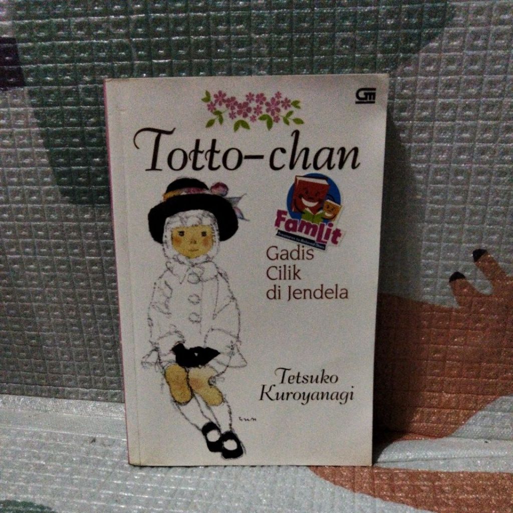 BUKU TOtto -Chan -by Tetsuko Kuroyanagi