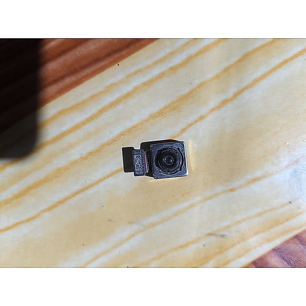 kamera belakang utama oppo reno 6 4g minus buram