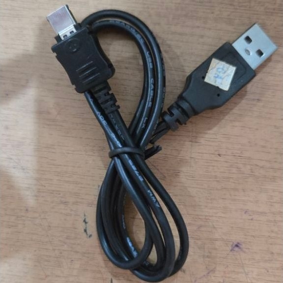 kabel maxtron 193 / kabel usb maxtron 193 / kabel charger maxtron 193