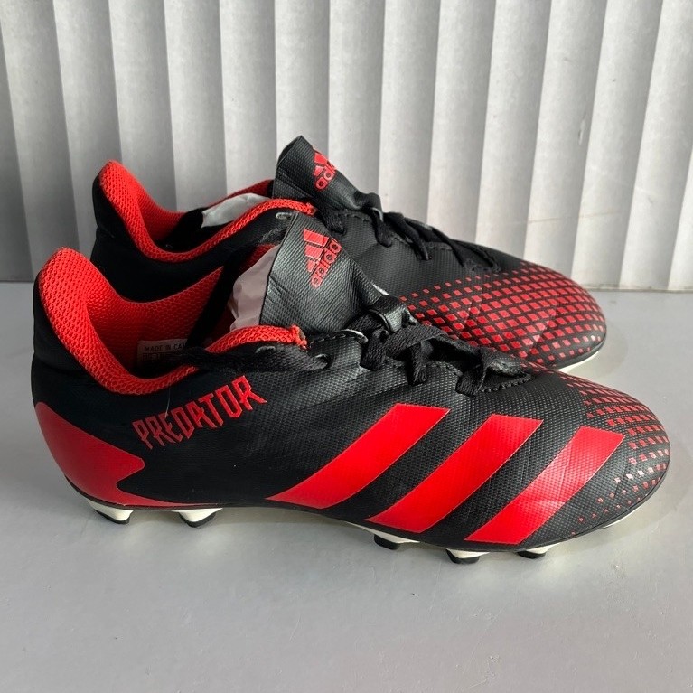 Sepatu Bola Anak Adidas Predator 20.4 FxG Size 31/19cm