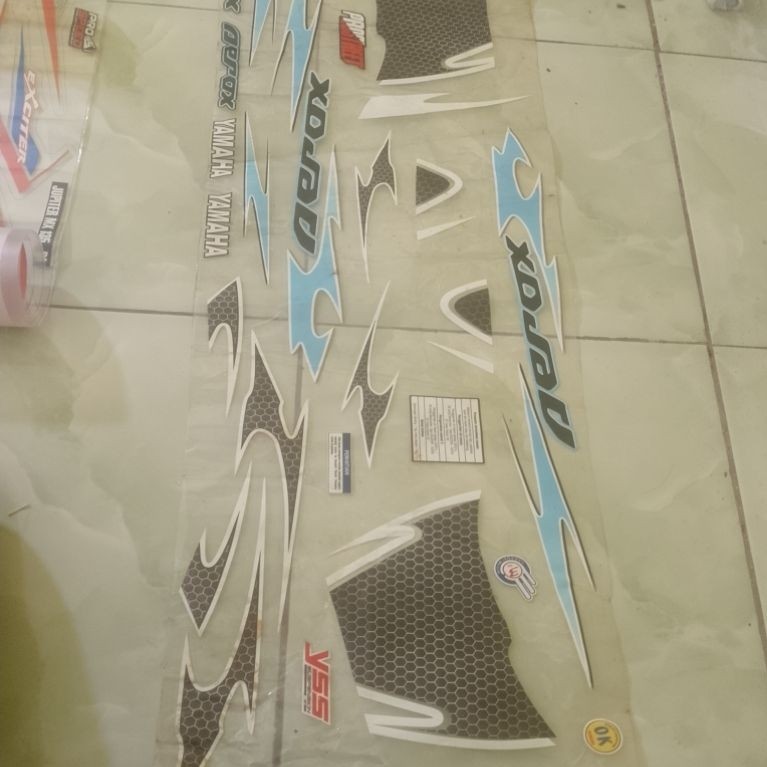 STRIPING TRANSPARAN XEON KARBU  Motif YSS TERBARU