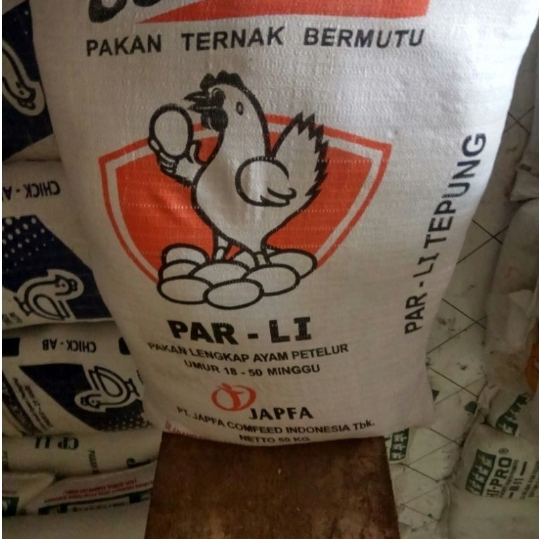 Pakan Lengkap Ayam Petelur Umur 19-50 Minggu Comfeed Par-L 1kg
