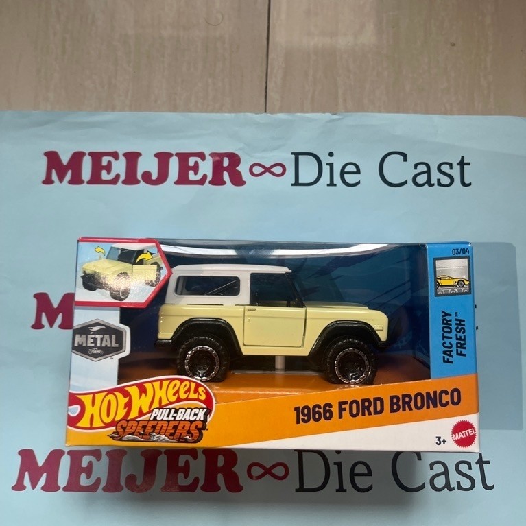 Hot Wheels Pullback Speeders 1966 Ford Bronco
