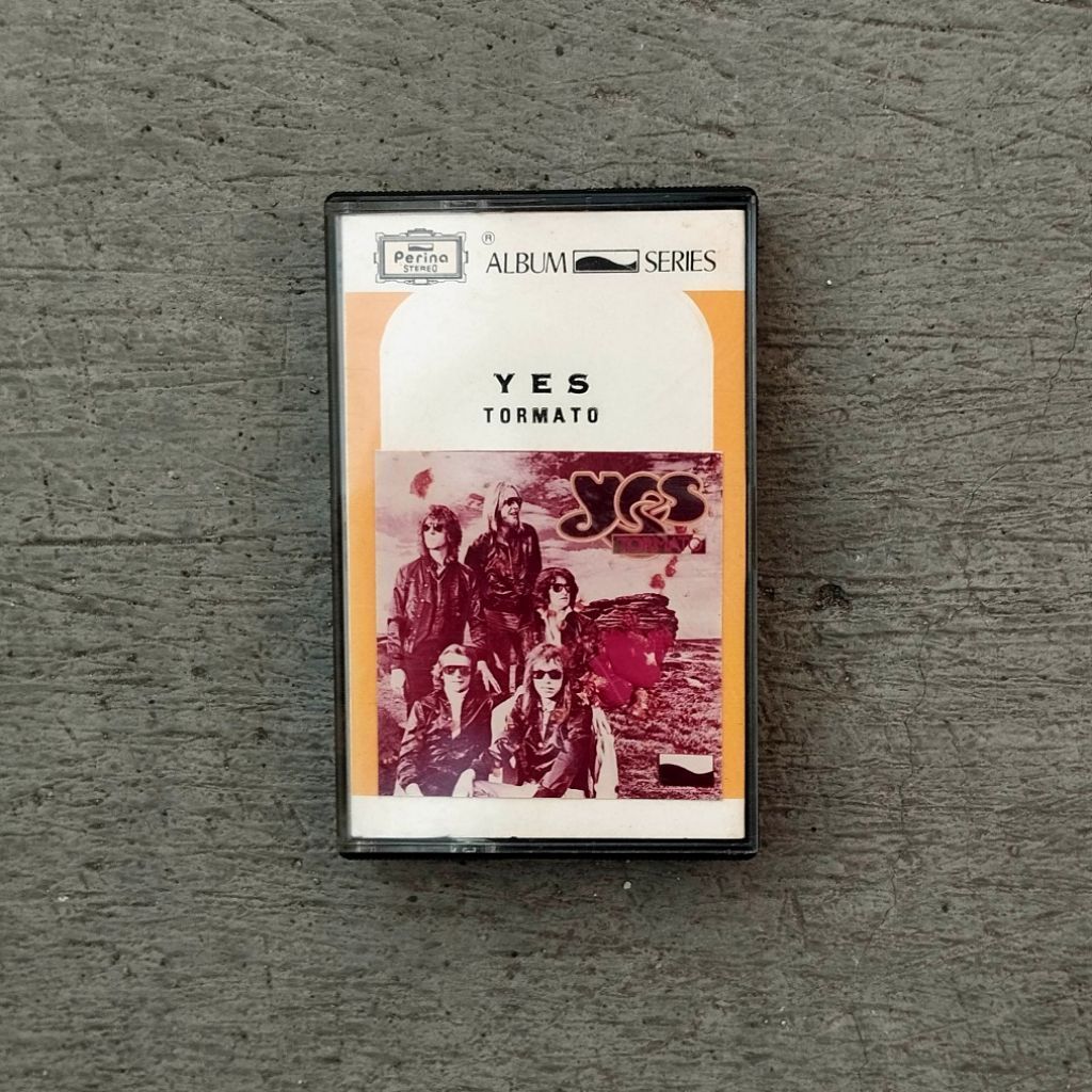 kaset pita yes tormato