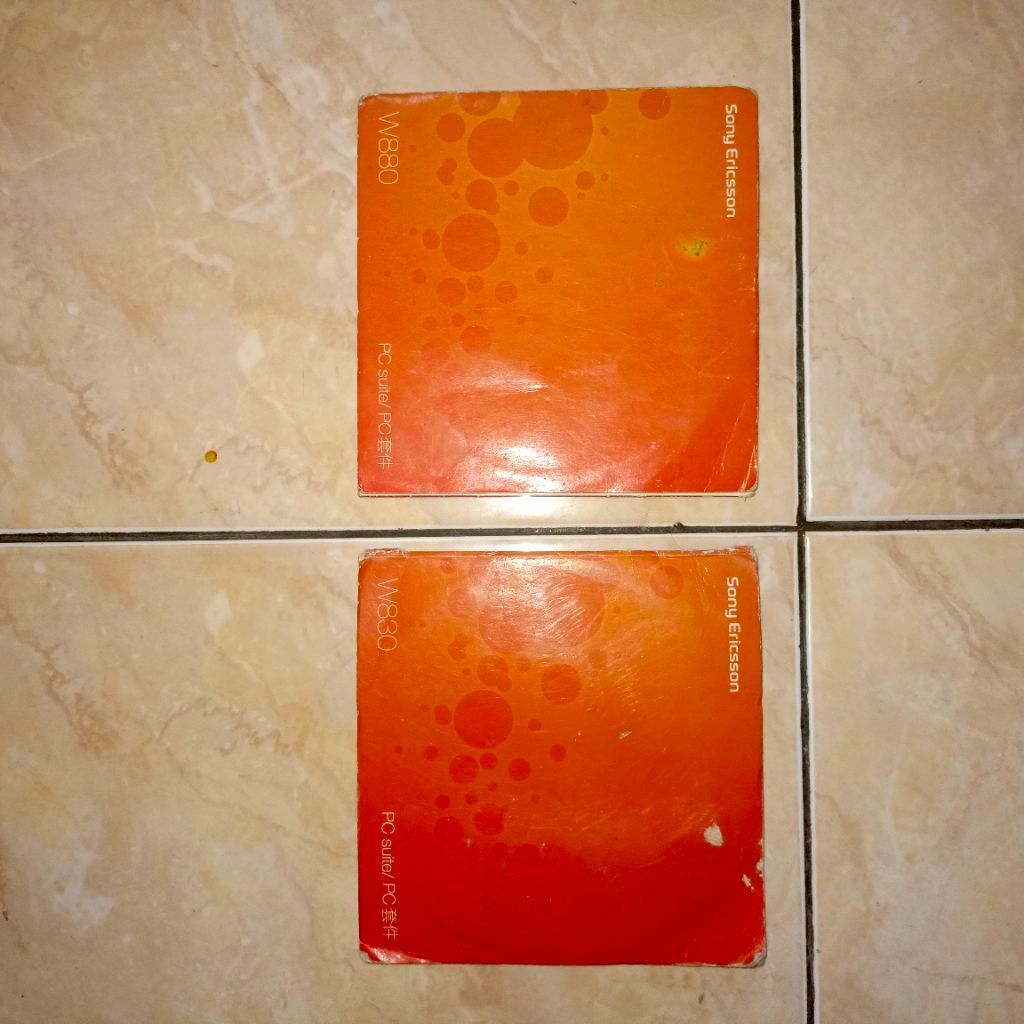 CD Software bawaan hp jadul Sony Ericsson W830 dan W880