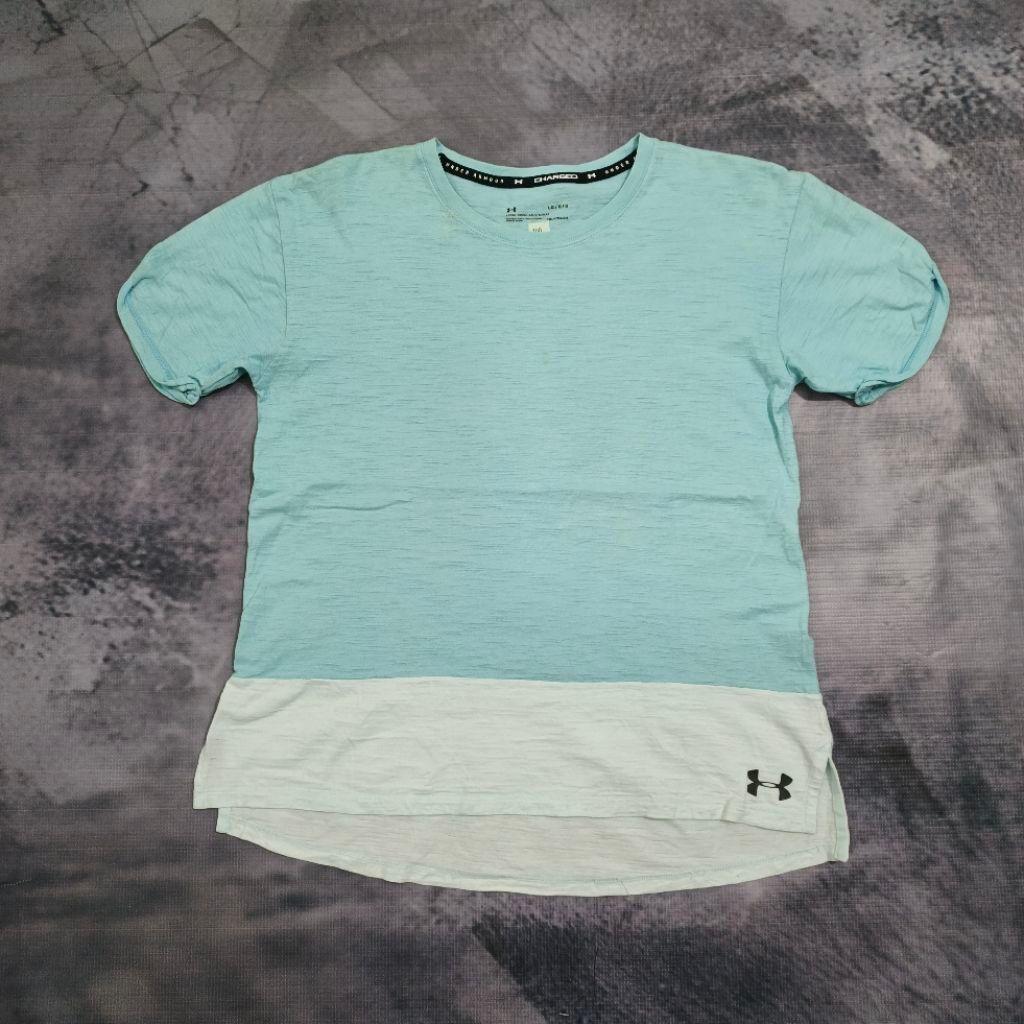 SHIRT UND*R ARMOUR CHARGED SPORTWEAR