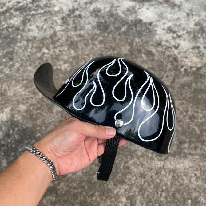 Helm Chips Snapback Motif Api Compton Classic Retro Rider