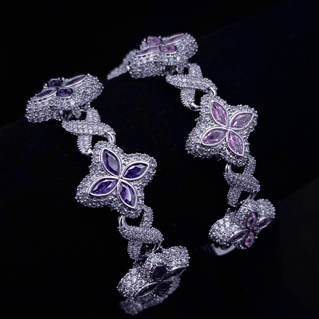 Iced out clover bracelet Cubic Zirconia - Petterdeci