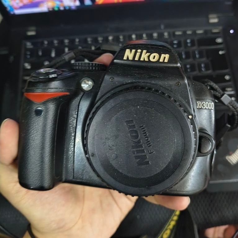 Body Kamera Nikon D3000 minus