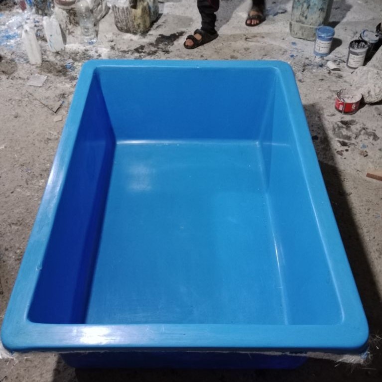 Bak Kolam Fiber