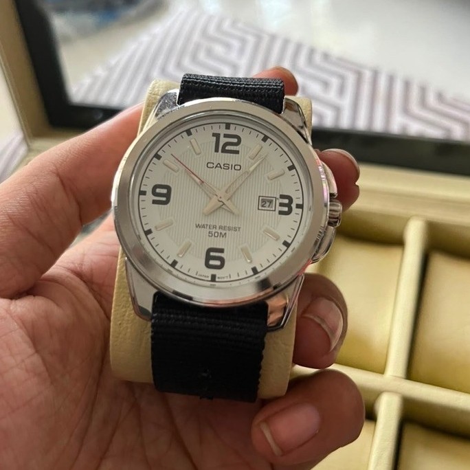 Jam Casio second
