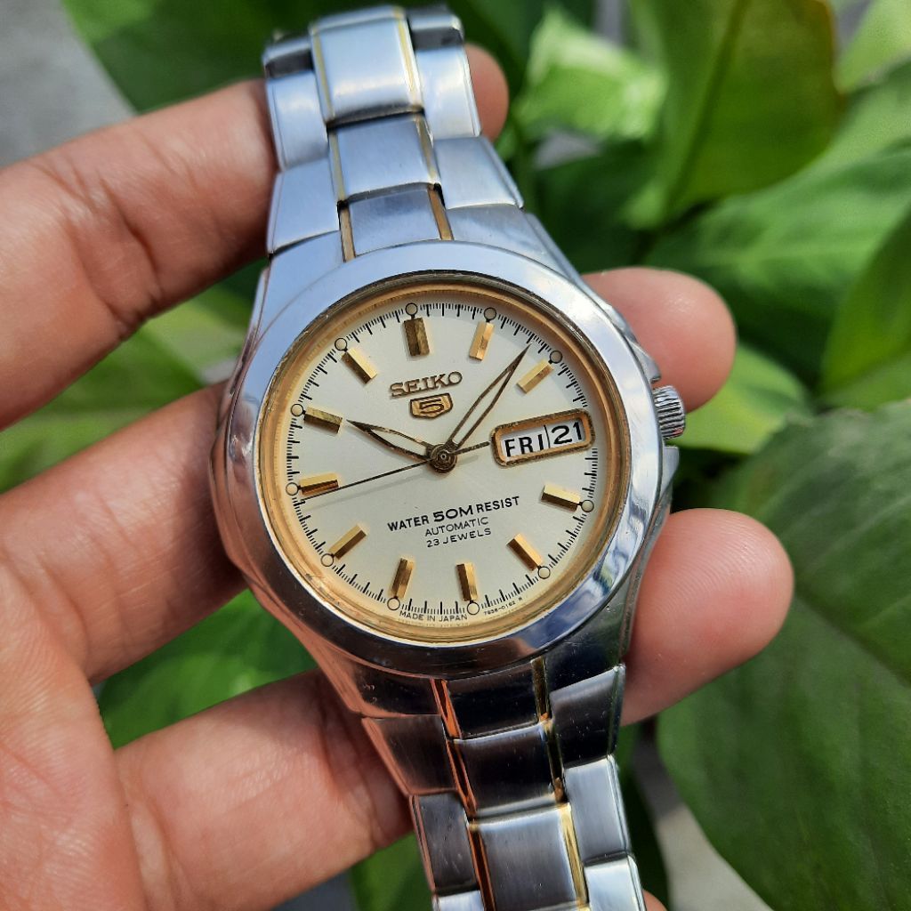 Seiko 5 Sports 7s36-01R0 Lemon Dial Automatic