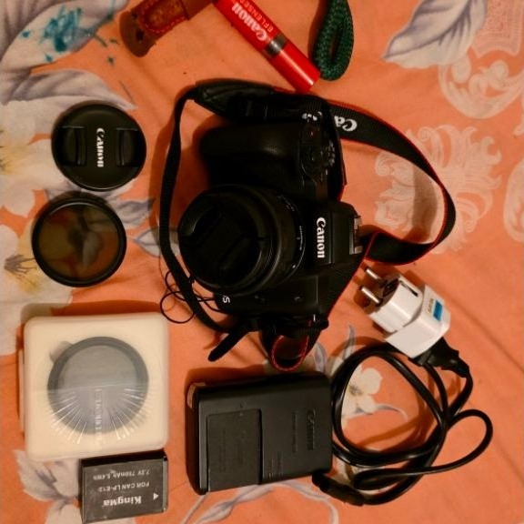 CANON EOS M50 MIRRORLESS CAMERA