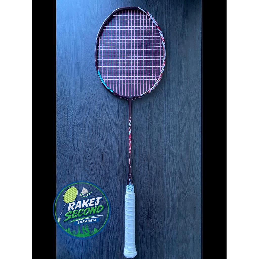 Yonex Astrox 100ZZ Kurenai kode JP 3UG5 100 ZZ JDM 3U5 Original Raket Badminton Second / Bekas Vikto