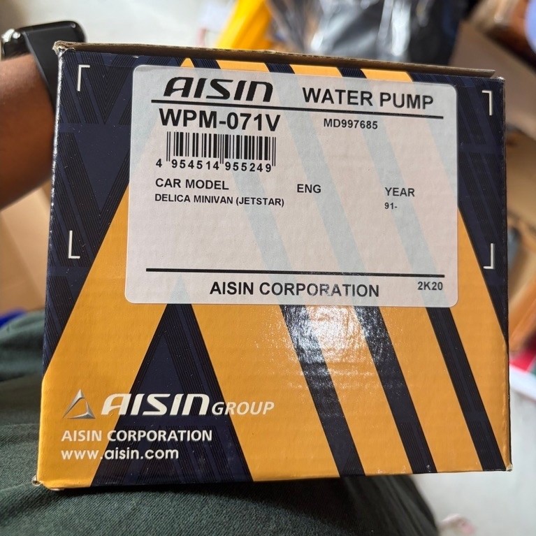 WATERPUMP T120SS MERK AISIN