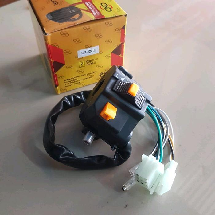 Saklar Kanan Kiri Satria 2 Tak 6Speed Non Stater Tombol Saklar Lampu Sen Klakson Satria 2Tak Motorcy