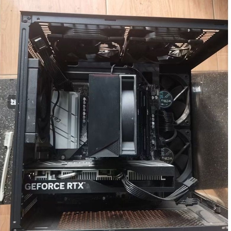 PC GAMING SATU SET