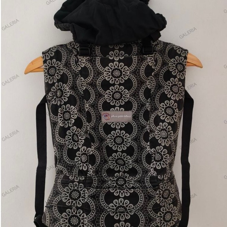 Gendongan bayi Preloved SSC Ergobaby Sport M shape