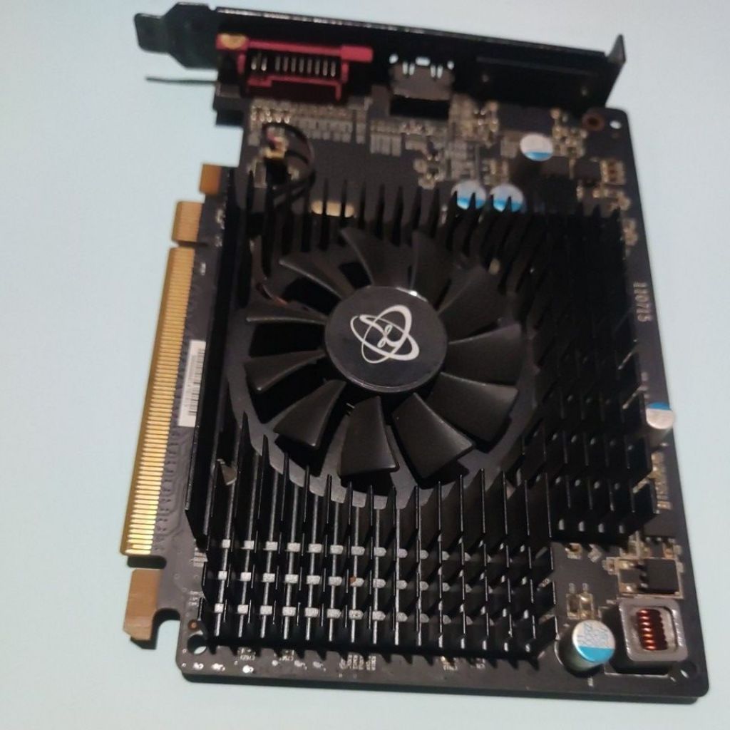 VGA Card NVIDIA GeForce GT 220 1GB DDR3 Rusak / Minus No Display Bahan Servis