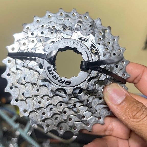 sprocket SRAM 8 speed 11-28
